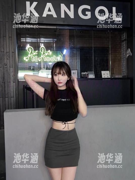 哇，17c分享的黑料简直太神奇，脸上的表情变化太丰富了！
