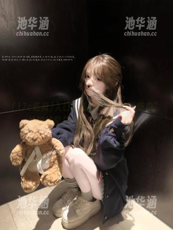 入口在哪里呢？“17c吃瓜”给的线索总是让人摸不着头脑。