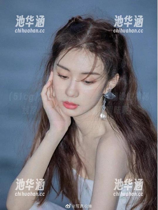 “51cg4.fun”给你铺设的神秘线路，有点奇怪又透着点暧昧呢！