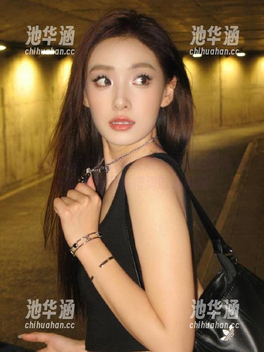 51吃瓜苹果版：更新如饥似渴，是时候把日程排满吃瓜时间！