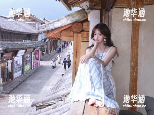 在911吃瓜的入口边徘徊，忍不住想偷偷瞄一眼八卦的奇妙扉页。