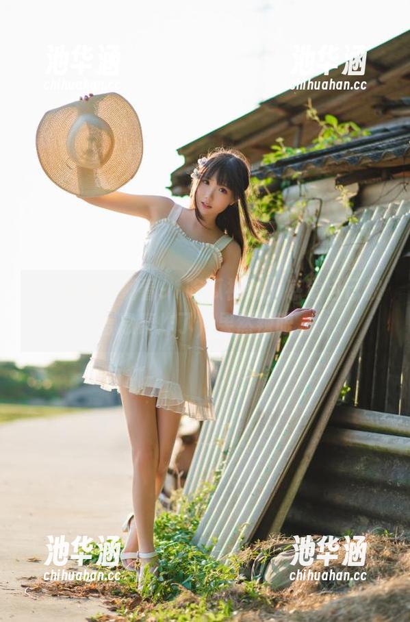 观看91吃瓜视频，感觉自己被信息轰炸了，果然辣眼。