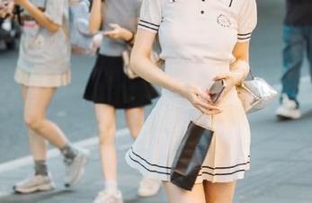 当我看到“91黑料”链接的时候，心里只想：我爱吃香蕉更爱吃瓜！
