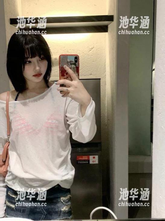 不登录ccggbet吃瓜网，你就错过了最新的乌龙事件，简直像极了我午饭没吃好的样子！