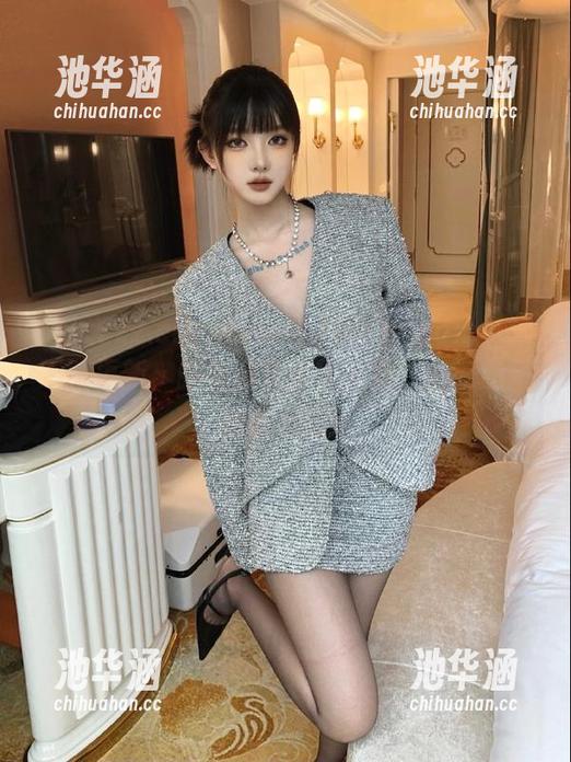 www.tttzzz.com视频不断更新，脑补情节走火入魔，我好想干脆锁上门！