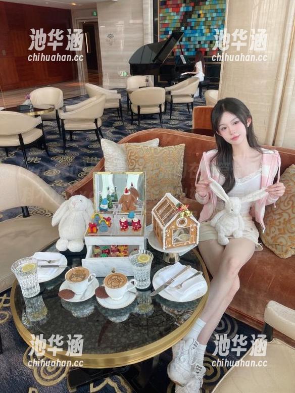 最新的八卦新闻在万篇长征-黑料不打烊xgg.su，能想出如此奇葩的剧本我也是佩服佩服！