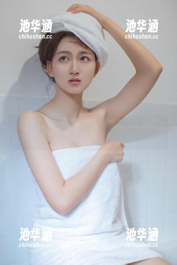 “全网吃瓜”的入口就像是一扇神秘大门，里面藏着看不完的闪光点。