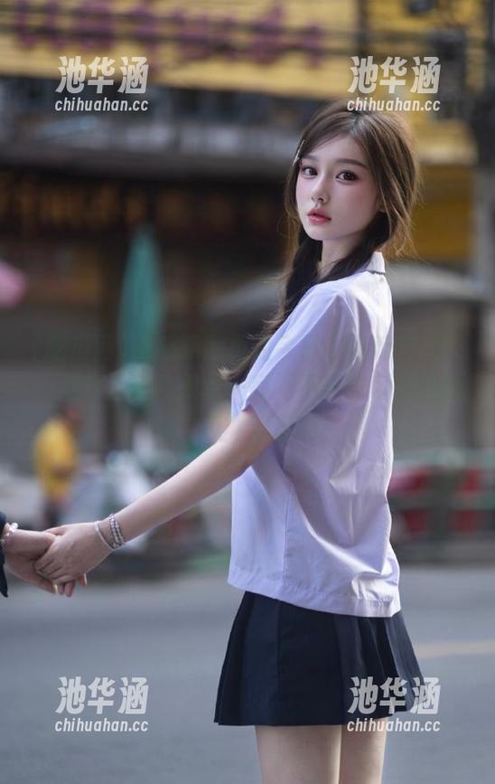 吃瓜网网页的今日“热辣吃瓜”，果然是让我眼睛一亮，不养成习惯怕是要“瓜”难忍啊！
