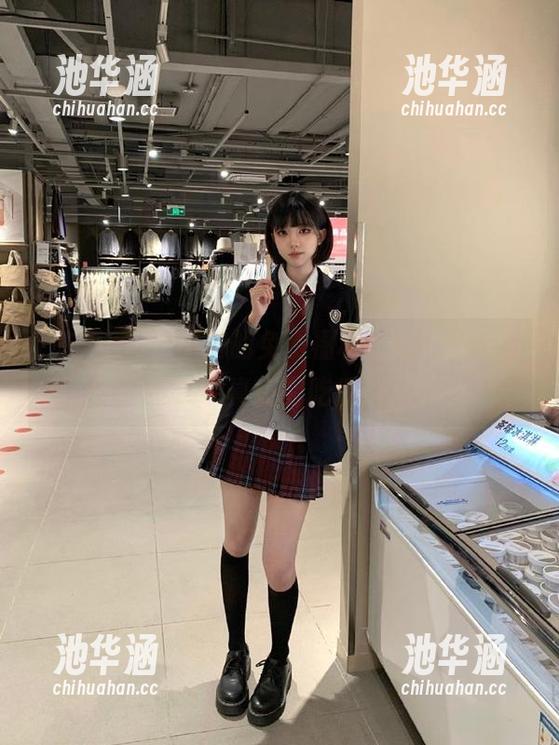 吃瓜网的免费福利，我觉得我已经变成了真正的吃瓜群众！