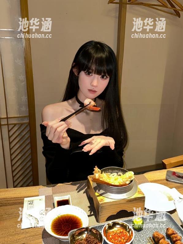 吃瓜也可以选择“国产黑料”定义的多条线路，惊呆我了！