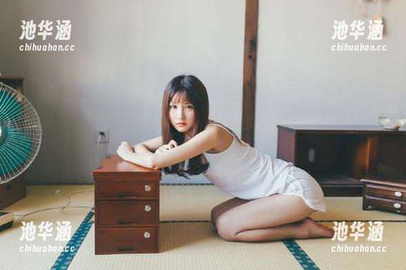 仅需一指，导航到好莱坞黑料正能量，app下载轻松又好玩！