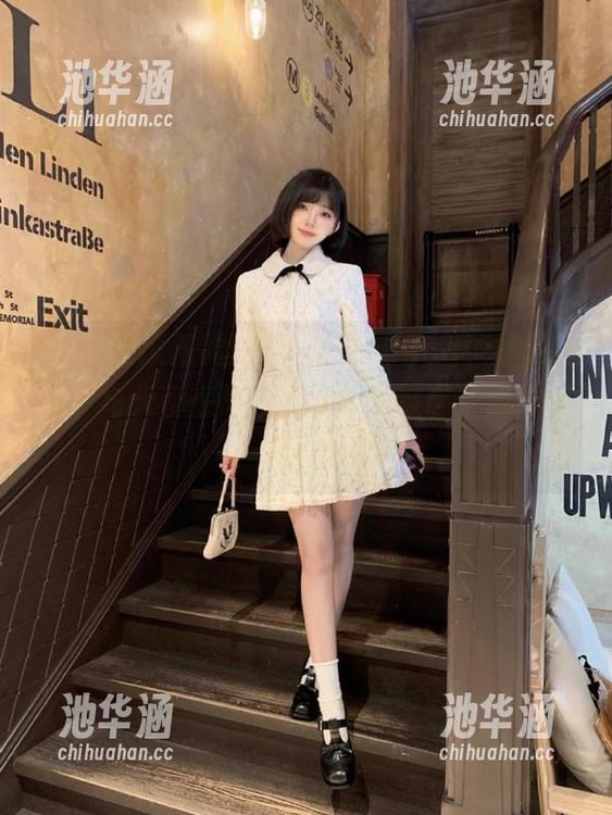 登录我爱吃瓜网cg，拯救无聊，每天都在想“今天又会被哪条瓜捧红呢？”