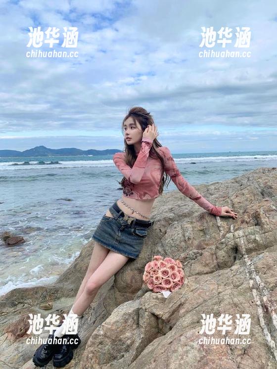 网曝黑料网 选择网曝黑料网的地址,一边吃瓜一边手舞足蹈,我快乐的秘诀!