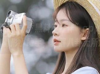 “黑料不打佯”app——你身边的隐形小助手，真假八卦无所遁形！