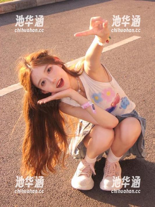 “黑料不打烊155fun”发布令人咋舌的网页信息，感觉瓜越吃越上头
