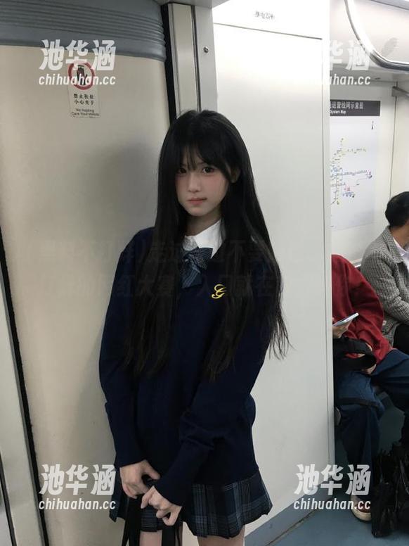走过路过不要错过，黑料不打烊的网红大赛，入口就在前方等你！