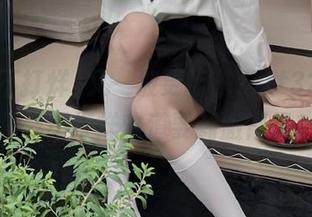 又一波更新，zztt32.ccm黑料不打烊难道要刺激胃口？