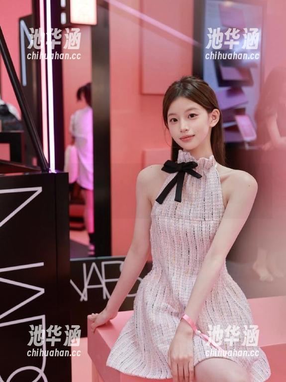 在线婚纱评比，黑料不打烊出道的选手们实力惊人！