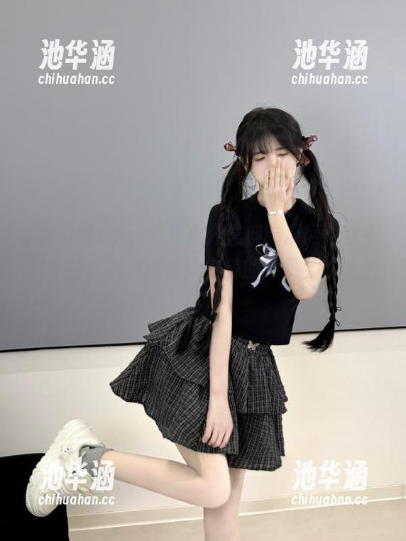 黑料吃瓜网 每次点开黑料吃瓜网,我都想直接去找破解版,安静的网页太伤人了!