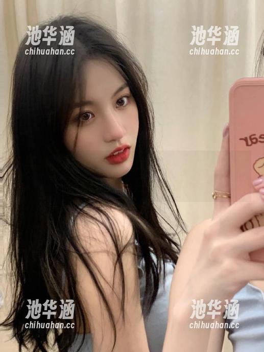 本以为黑料社在线会冷清，结果一开聊就成了另类热社交！