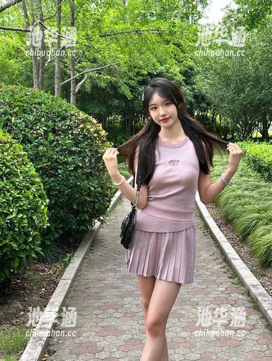 哈哈，“黑料网曝”网站吃瓜首页2025越看越上瘾，世间百味各显神通！